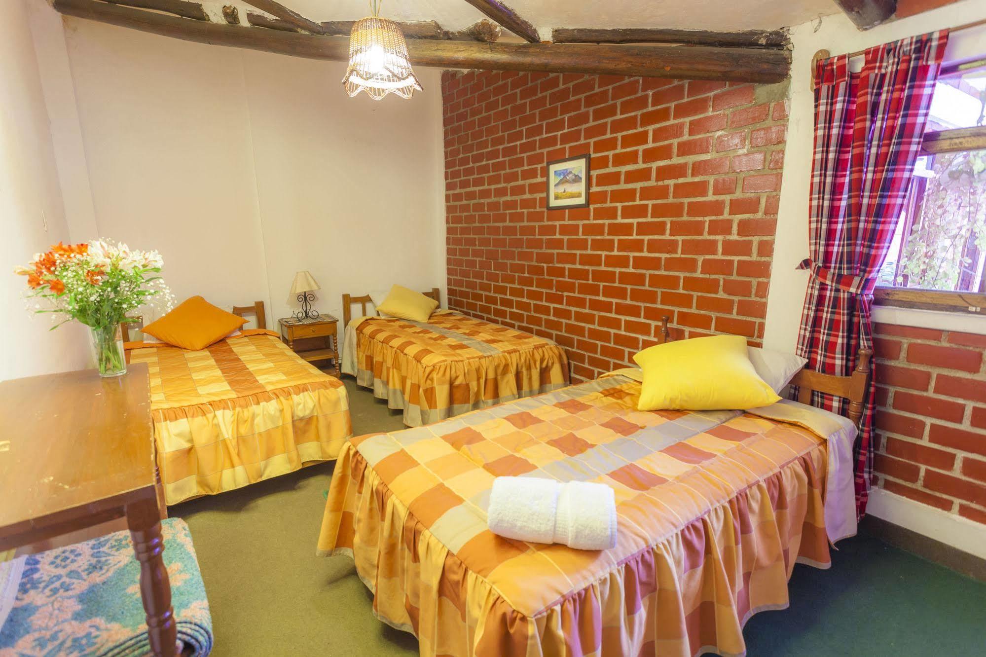 Alojamiento Soledad Huaraz  Exterior foto