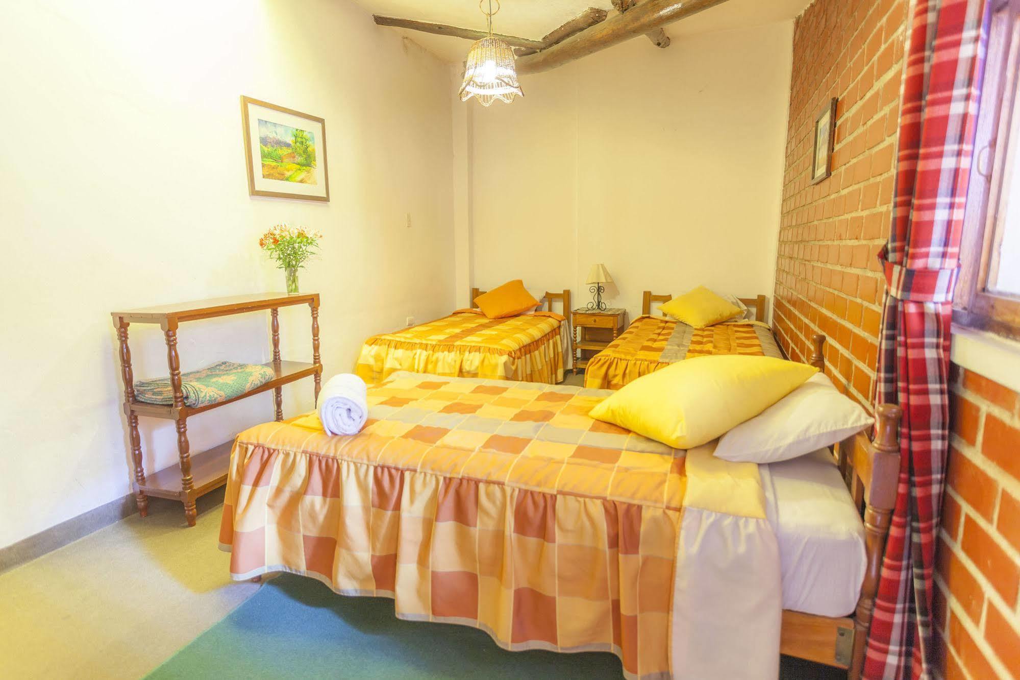 Alojamiento Soledad Huaraz  Exterior foto